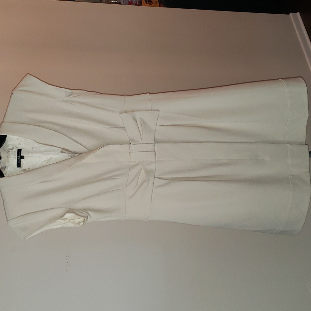 Nanette Lepore dress size 10 in taupe